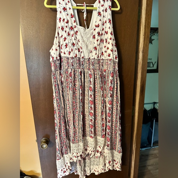 EUC Torrid Maxi Gauze Lace Inset Dress sz 4x hi-lo dress with pockets! - Picture 6 of 7